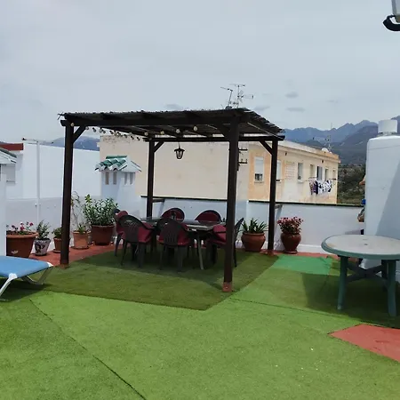 Nyaraló Casa Con Terraza Privada Nerja